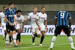 皇马败北，切尔西逆转，利物浦绝杀：足坛风云风云再起